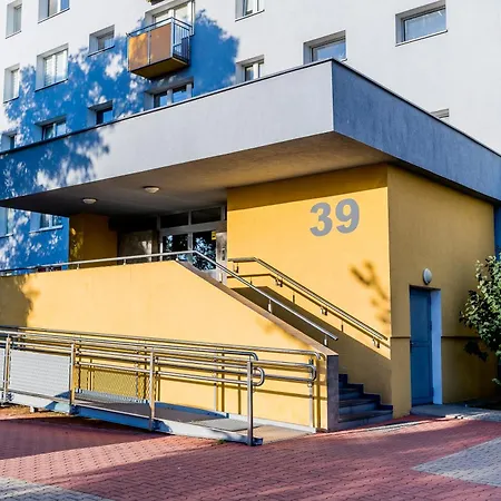 Piatkowo Comfy By Bookinghost 公寓 波兹南